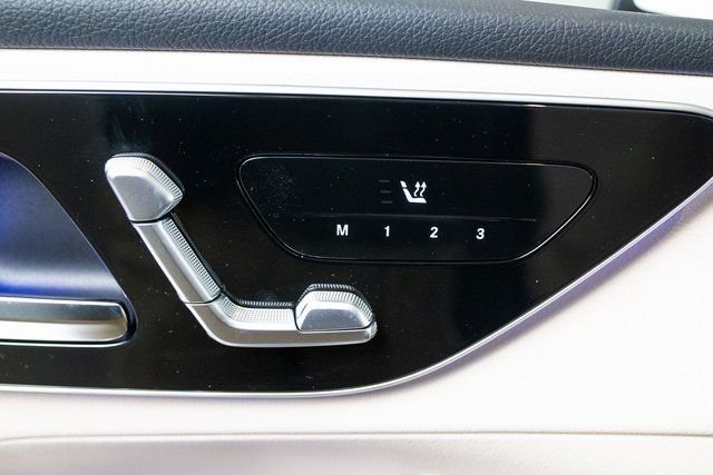 Used 2026 White Mercedes-Benz GLC 300 image 20