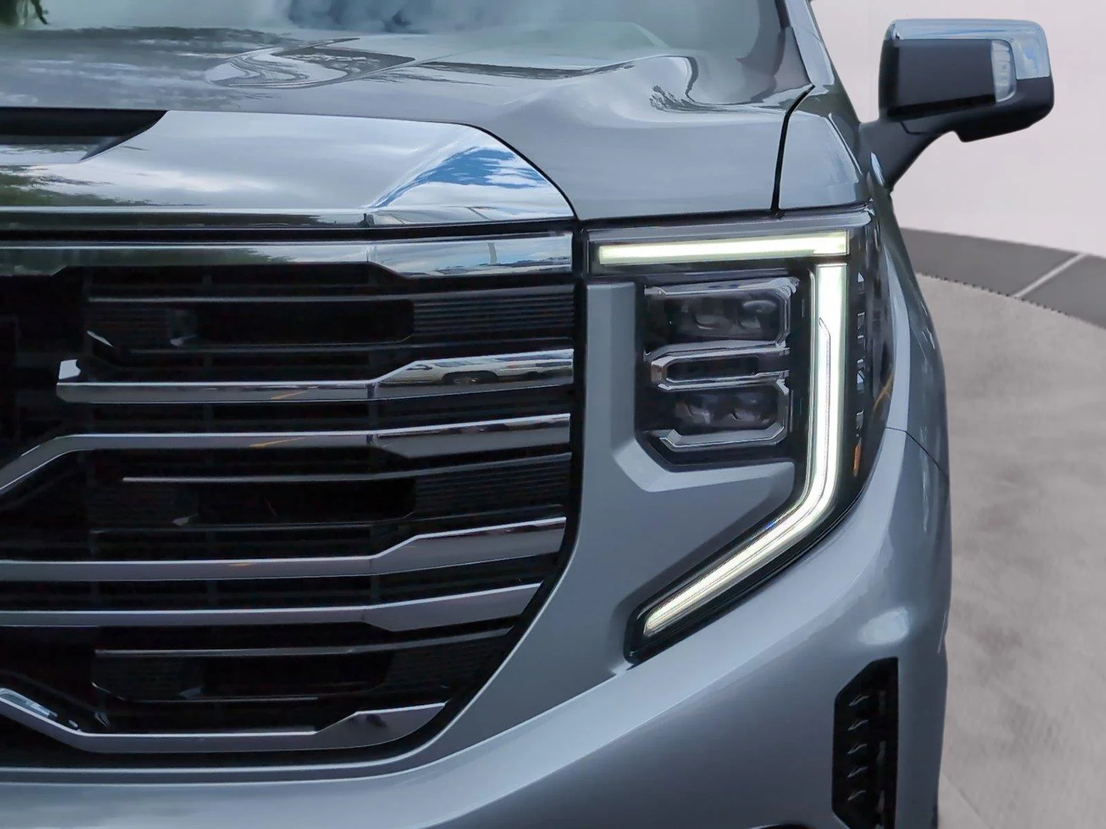 New 2026 Sterling Metallic GMC SLT image 36