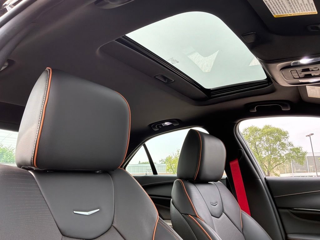 2026 Cadillac CT4 V-Series - Photo 42