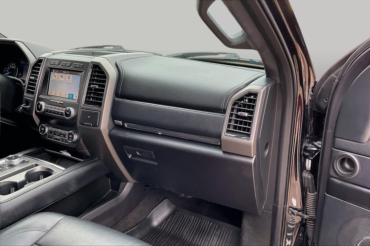 Used 2019 Agate Black Metallic Ford XLT image 15