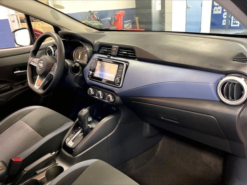 Used 2024 Red Nissan 1.6 SV image 14