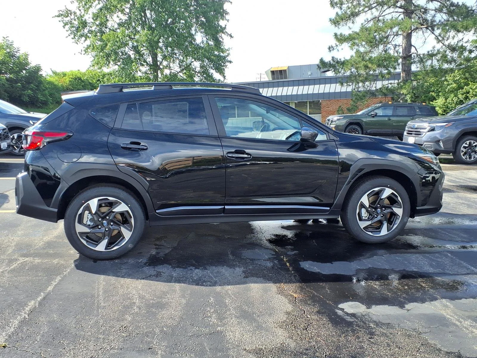 New 2026 CRYSTAL BLACK SILICA Subaru Limited image 18
