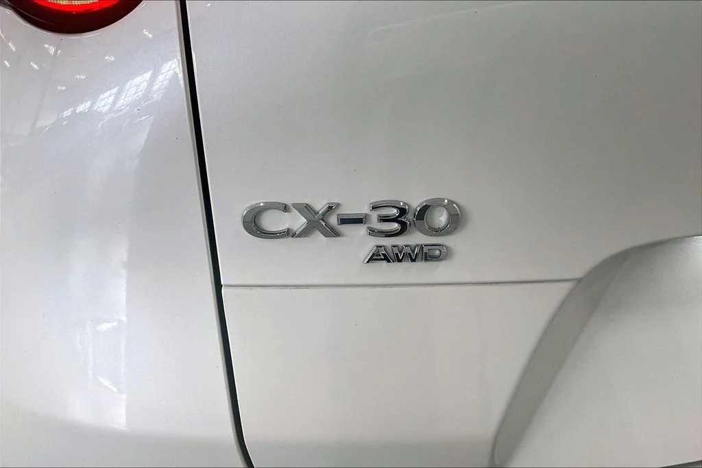 Used 2024 White Mazda 2.5 S image 29