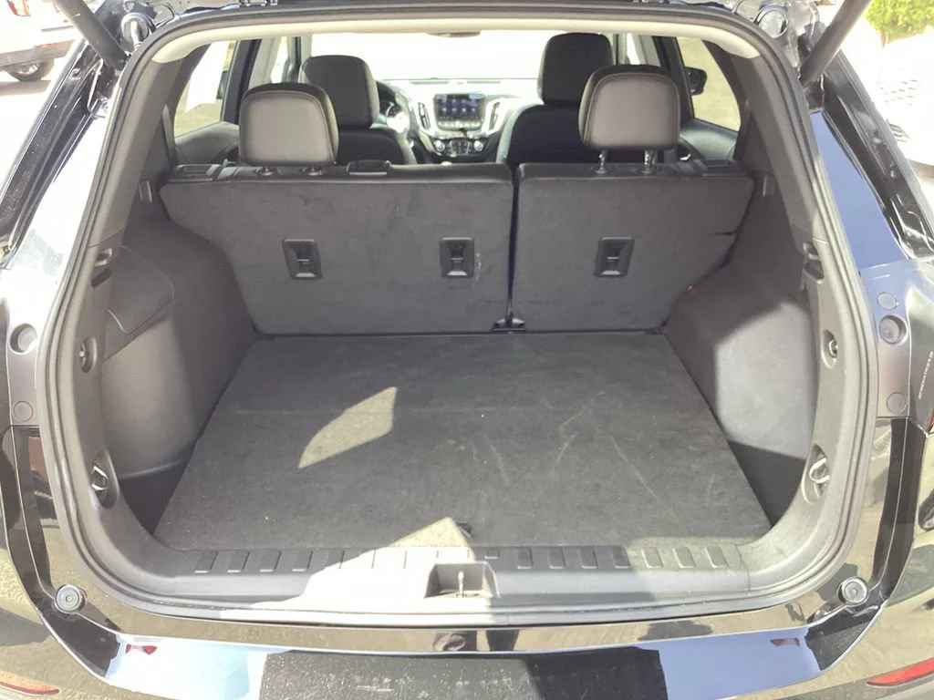 Used 2023 MOSAIC BLACK METALLIC Chevrolet Premier image 37