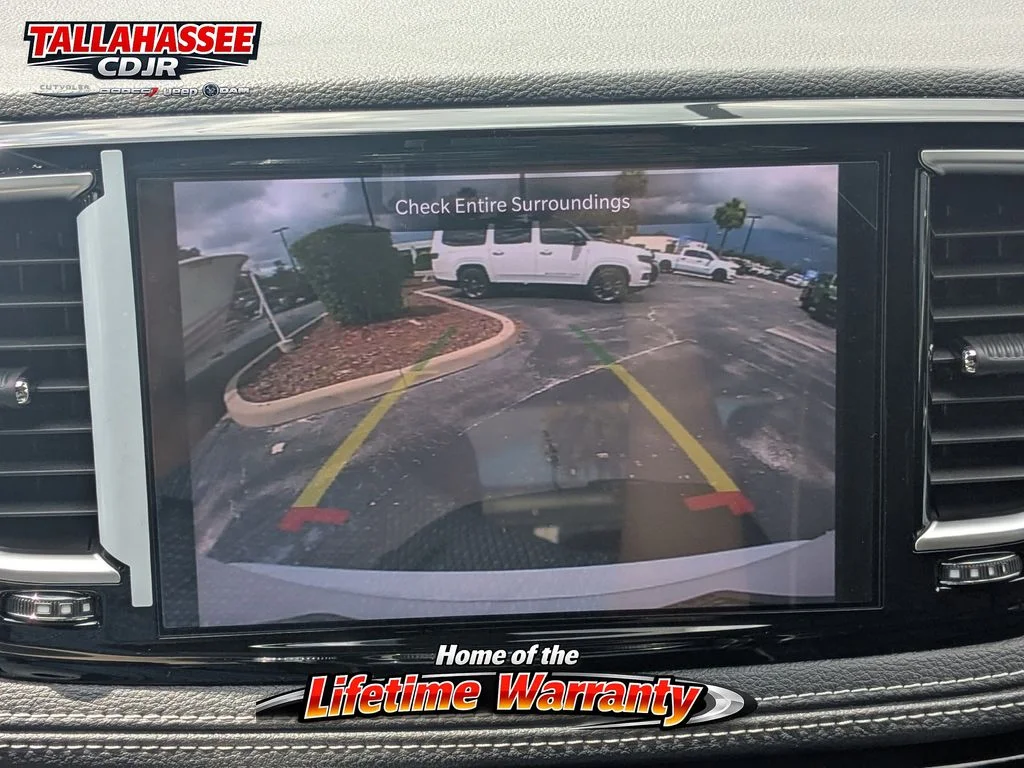 2026 Chrysler Pacifica Limited - Photo 32
