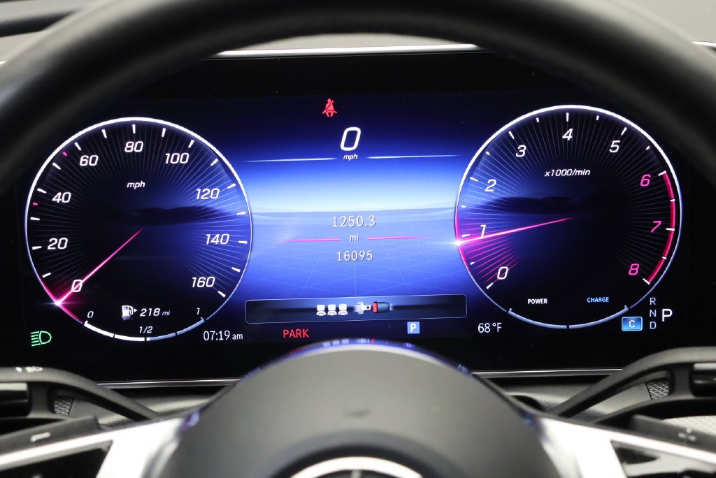 Certified Used 2024  Mercedes-Benz C 300 image 23