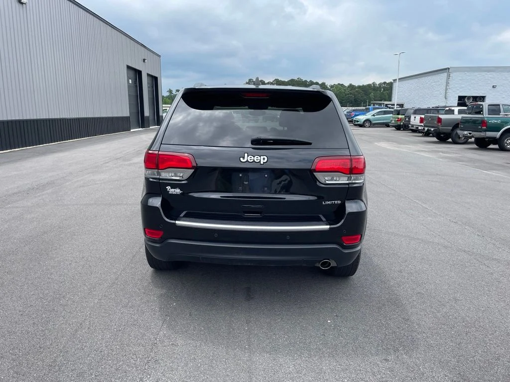 Used 2022 Black Jeep Limited image 7