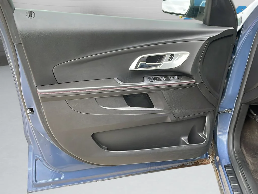 Used 2012 Blue Chevrolet LT image 11