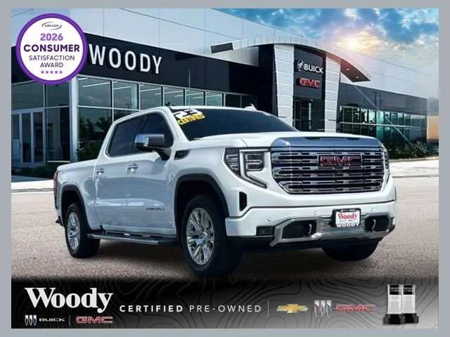 2023 GMC Sierra 4WD Crew Cab Short Box Denali's photo