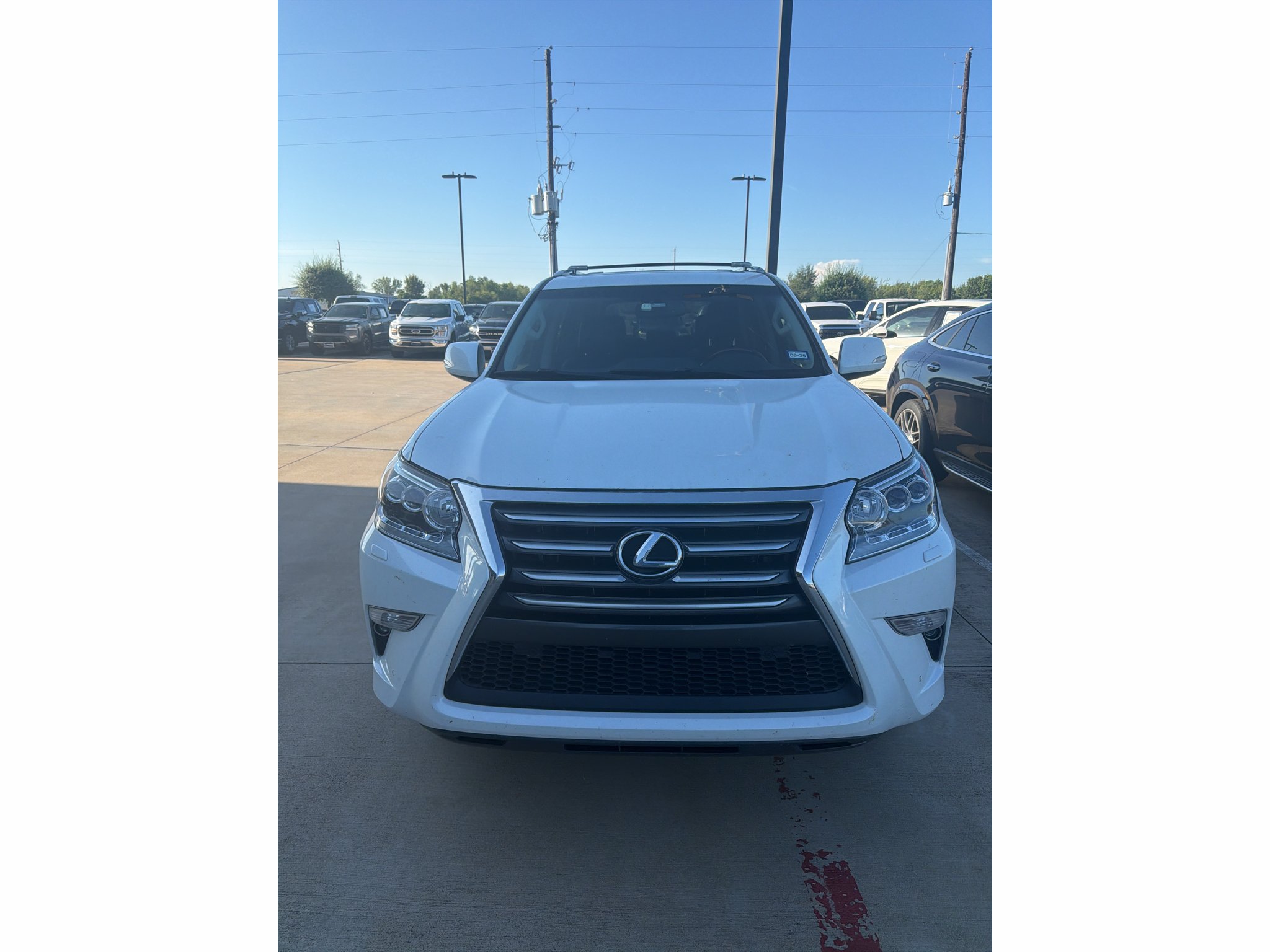 Used 2018 Starfire Pearl Lexus Premium image 2