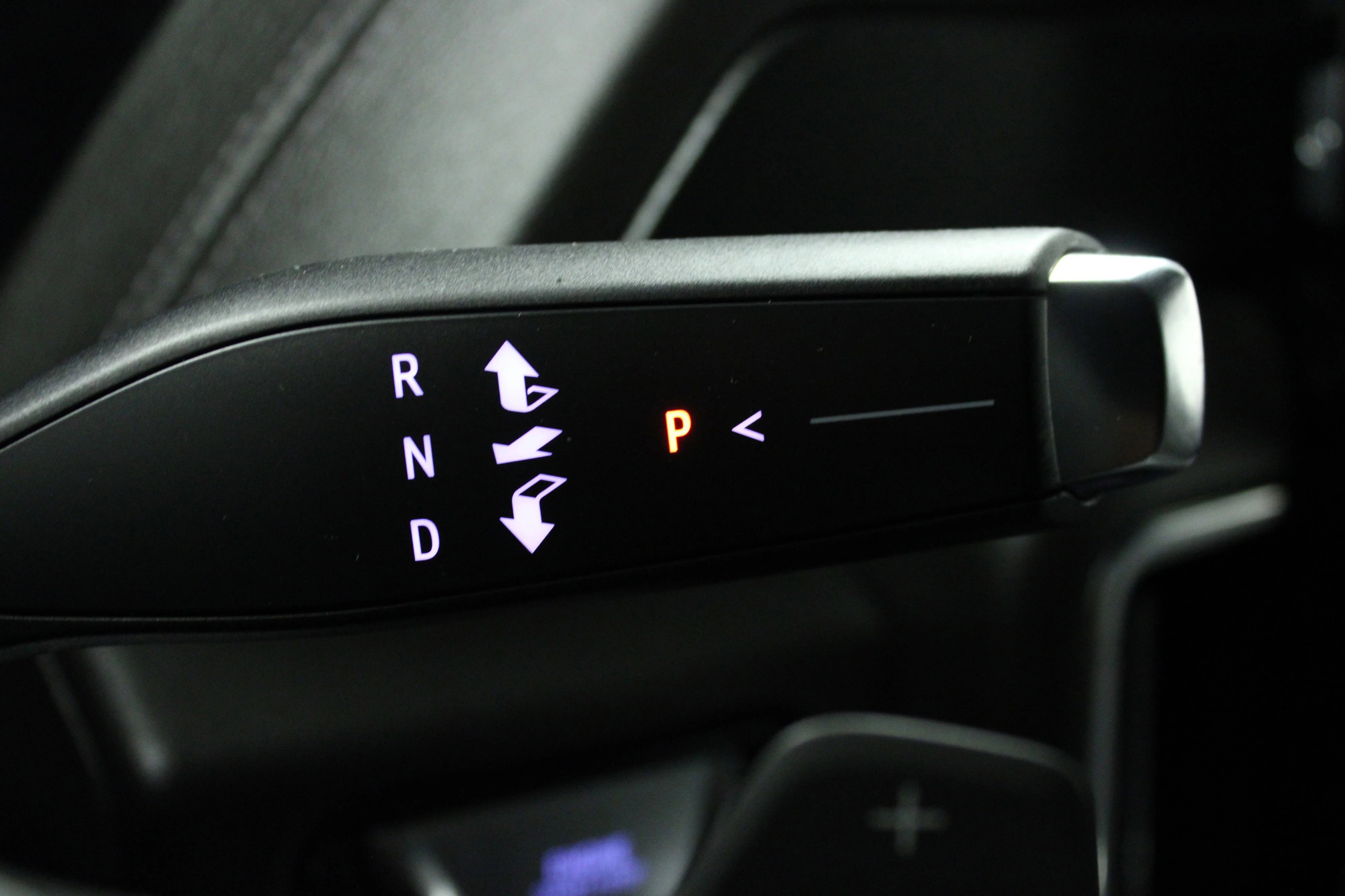Used 2025 Onyx Black GMC Denali image 24