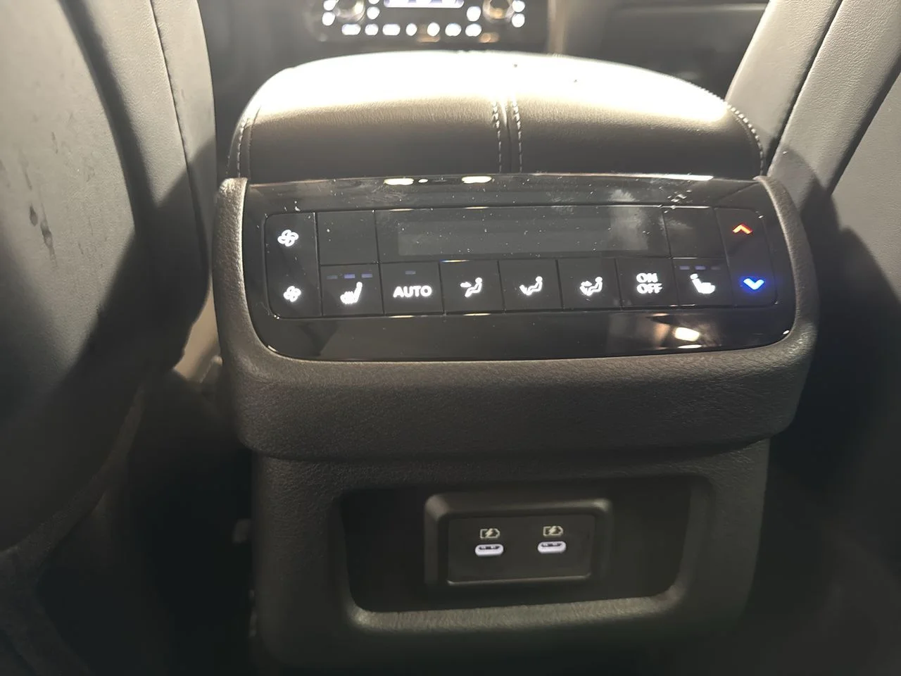 Certified Used 2026 Mineral INFINITI LUXE image 32