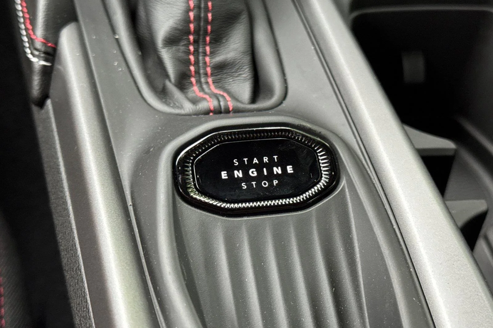 New 2026 Diamond Black Crystal Pearlcoat Dodge R/T Plus image 21