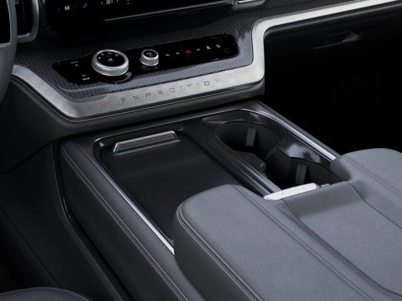 New 2027 White Ford Platinum image 15
