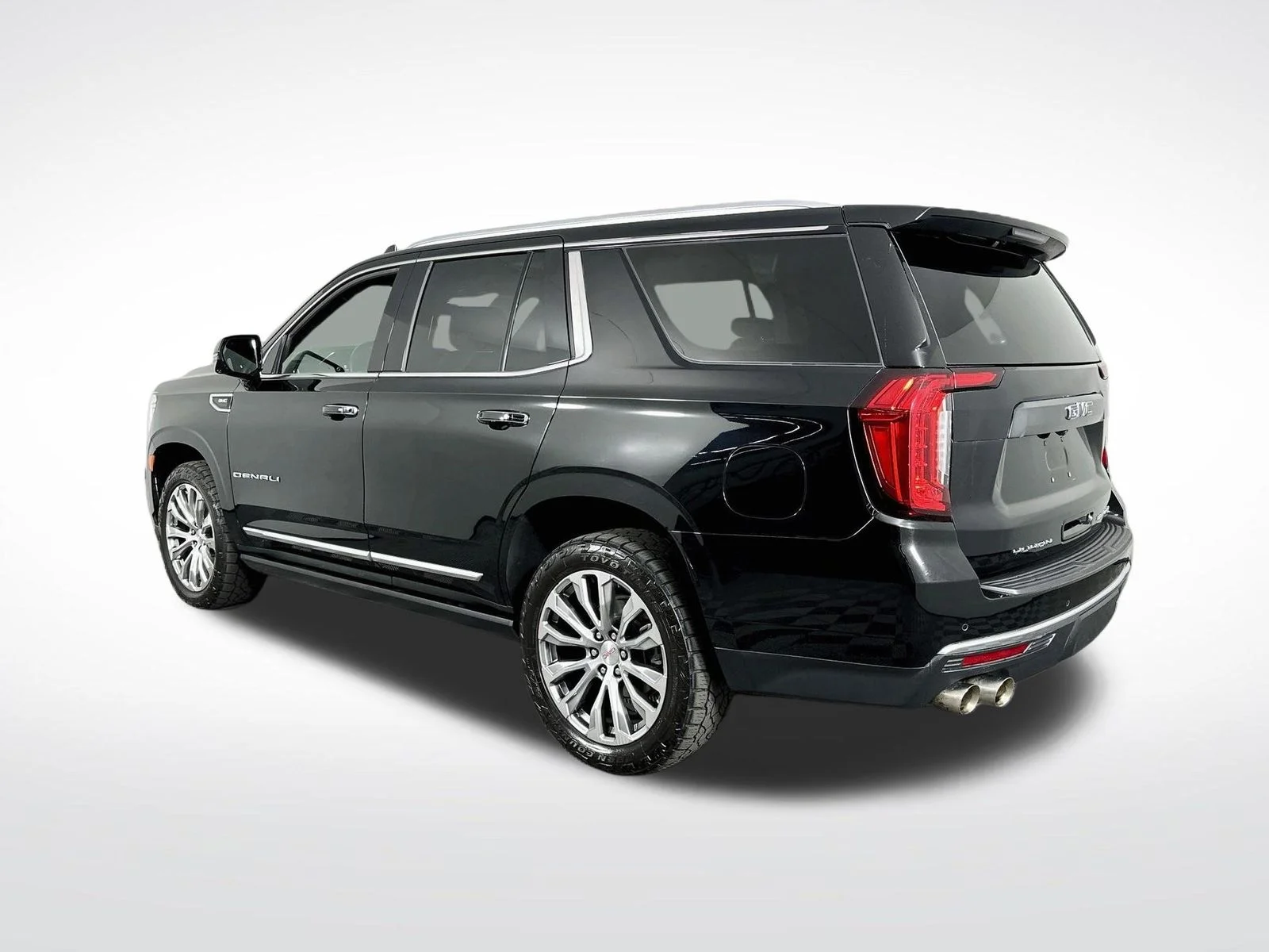 Used 2023 Onyx Black GMC Denali image 6
