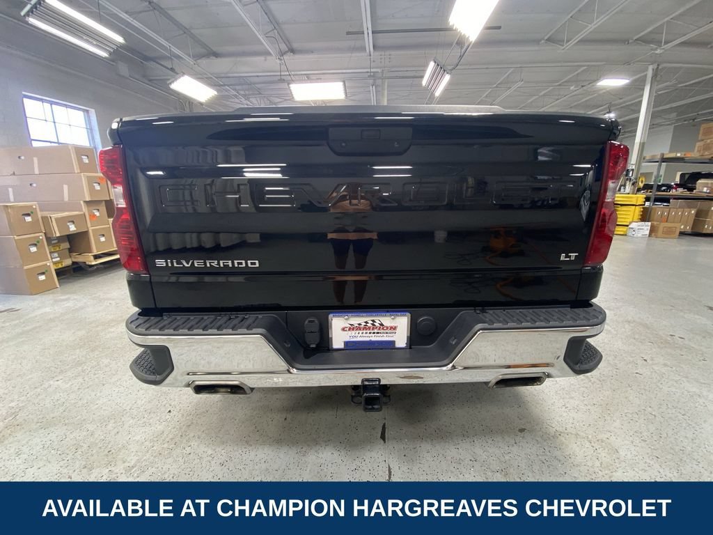 Used 2022 Black Chevrolet LT image 40