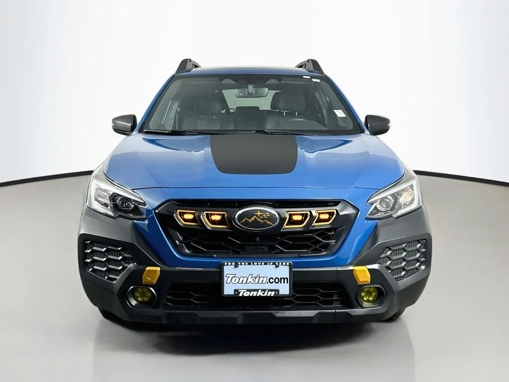 Used 2024 Geyser Blue Subaru Wilderness image 3