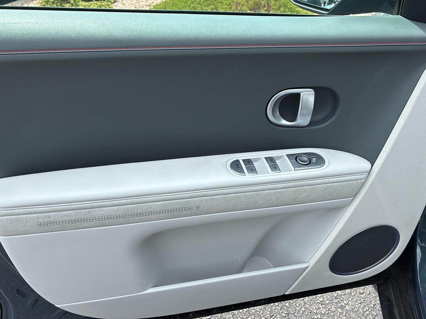 Used 2023 Digital Teal Hyundai SEL image 14