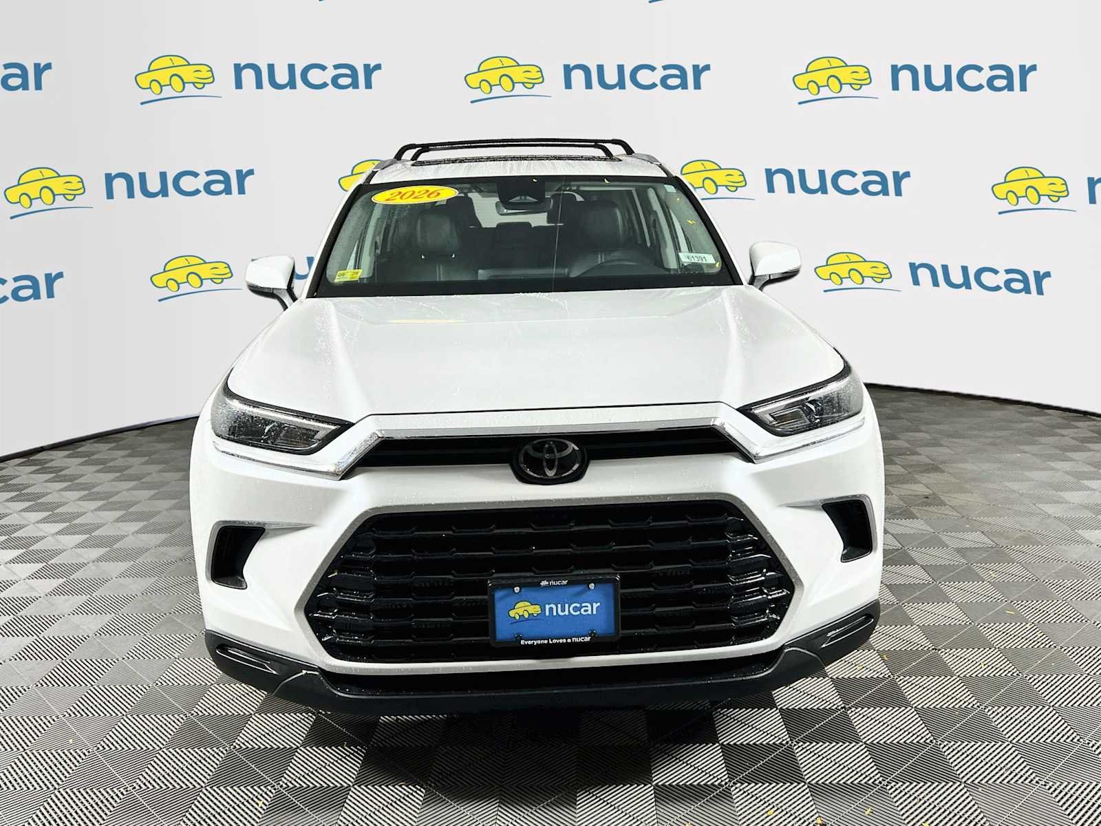 Used 2026 Wind Chill Pearl Toyota Hybrid XLE image 2