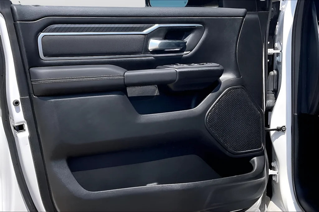 2026 RAM 1500 Big Horn/Lone Star - Photo 14