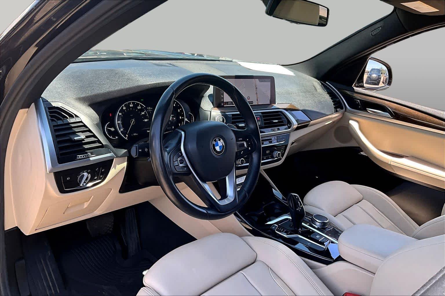 Certified Used 2019 Black Sapphire Metallic BMW sDrive30i image 15