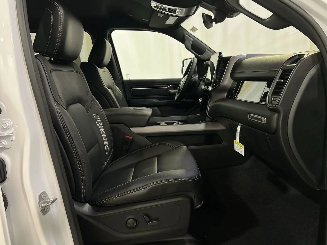 2026 RAM 1500 Rebel - Photo 14