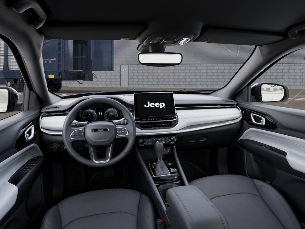 New 2026 Diamond Black Crystal Pearl-Coat Exterior Paint Jeep Limited image 14