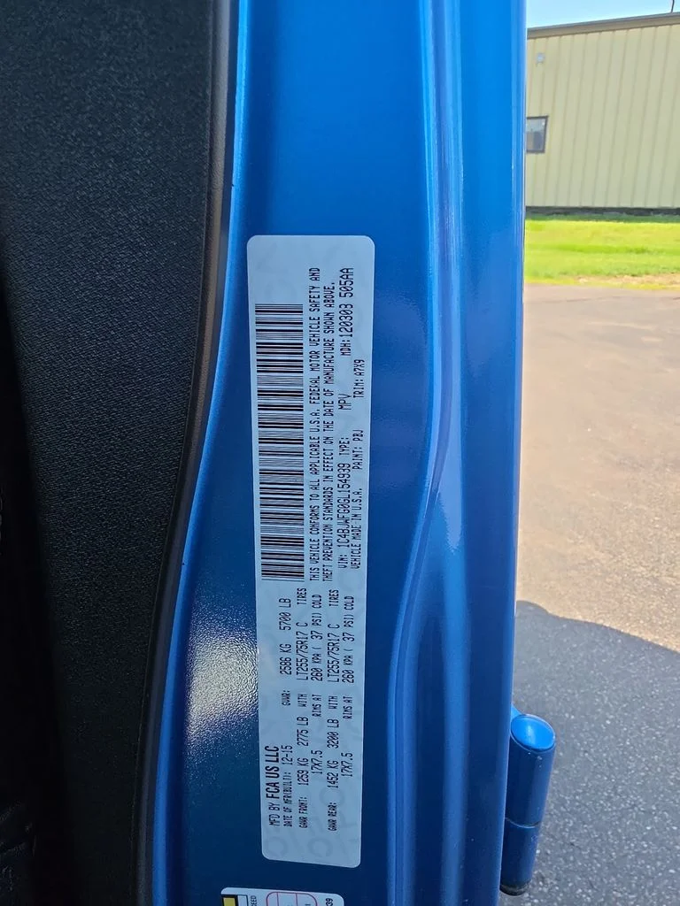 Used 2016 Blue Jeep Unlimited Rubicon image 30