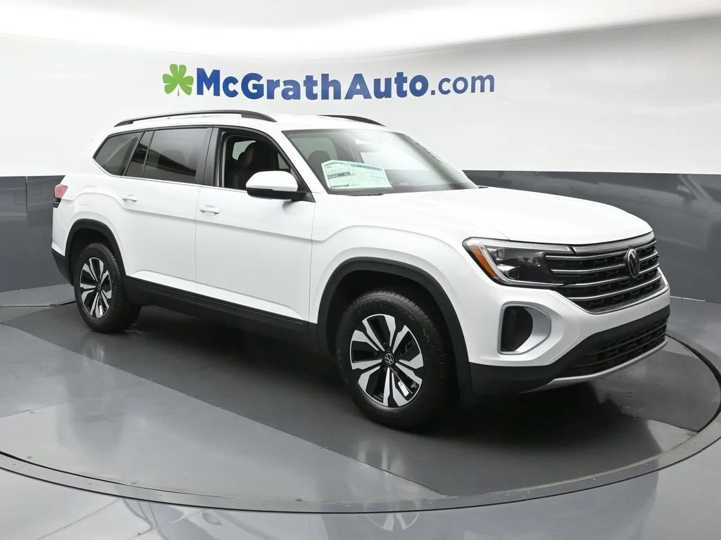 New 2026 White/off-white Volkswagen 2.0T SE image 2