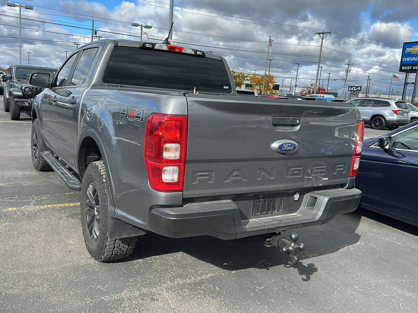 Used 2021 Carbonized Gray Ford XL image 4