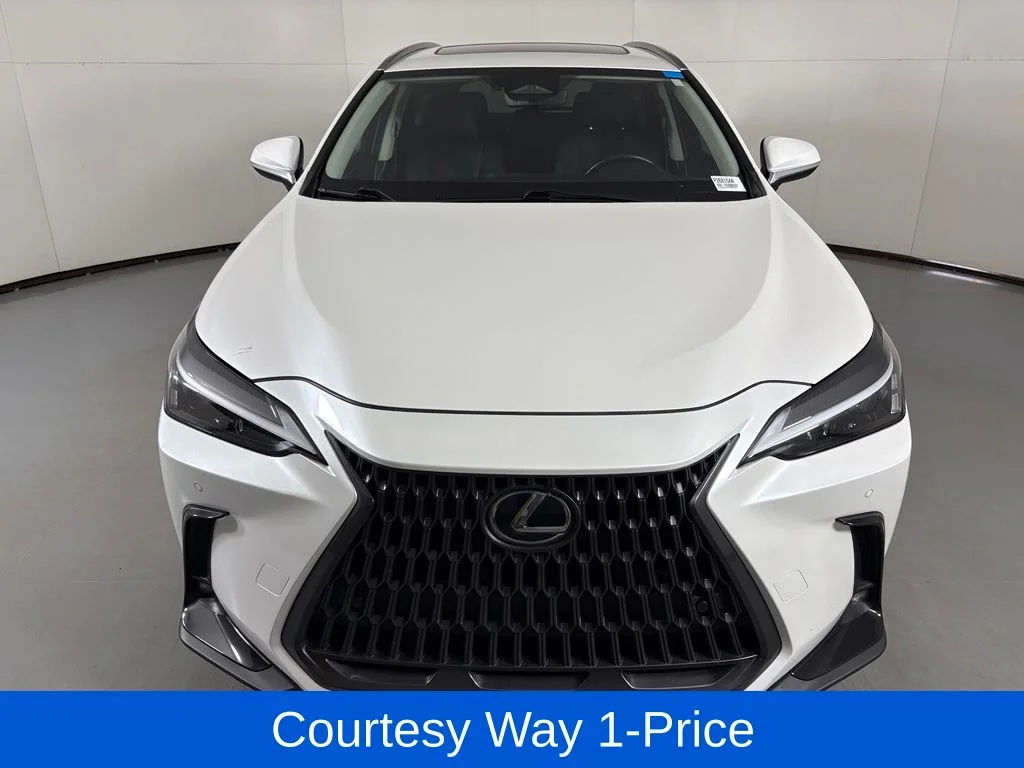 Used 2024 White Lexus 350 Premium image 4
