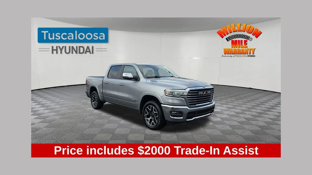 2025 RAM 1500 Laramie 4x4 Crew Cab 5'7's photo