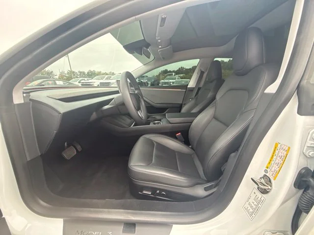 Used 2024 White Tesla Base image 27