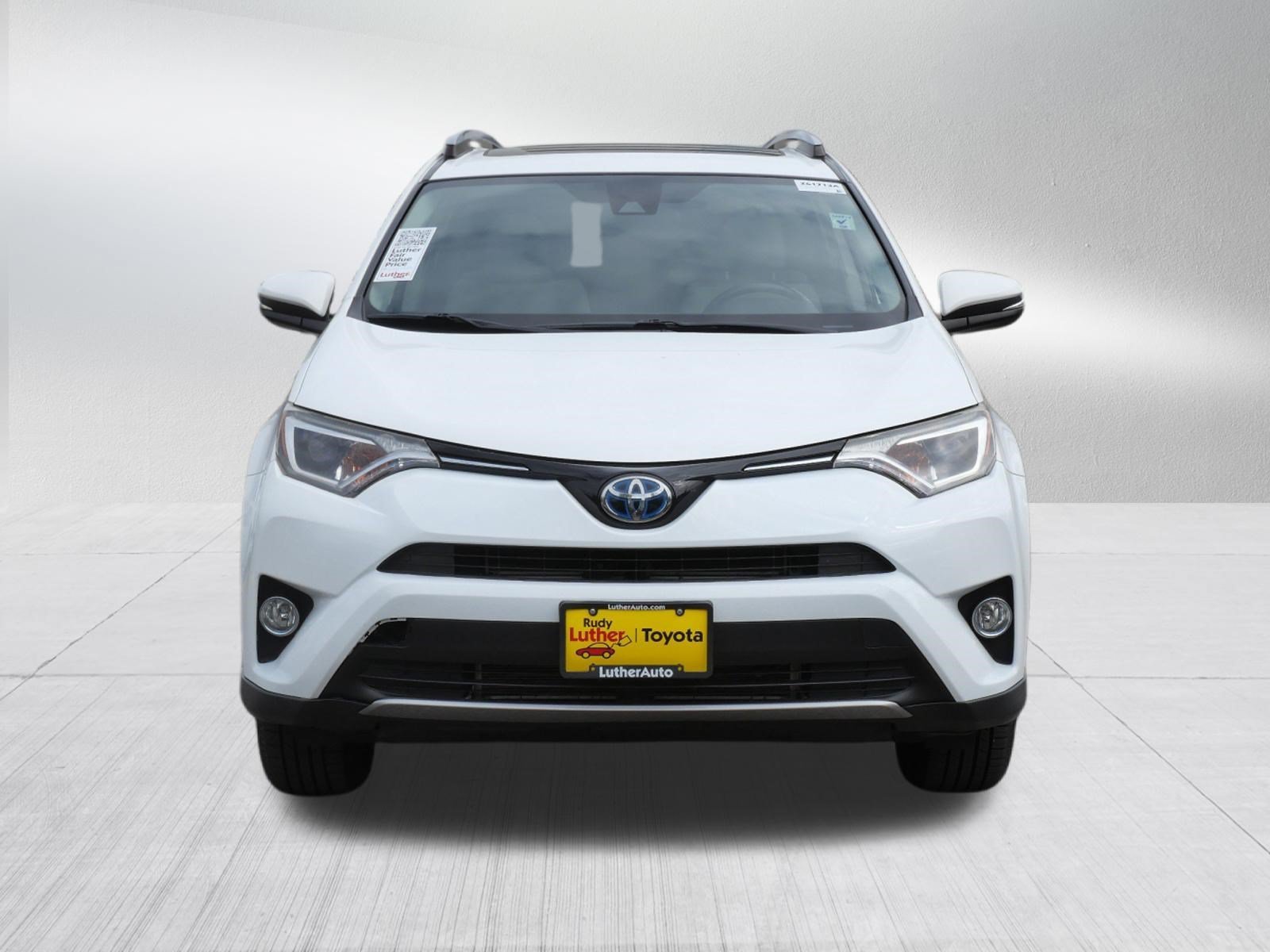 Certified 2018 Toyota RAV4 XLE with VIN JTMRJREV9JD165262 for sale in Golden Valley, Minnesota
