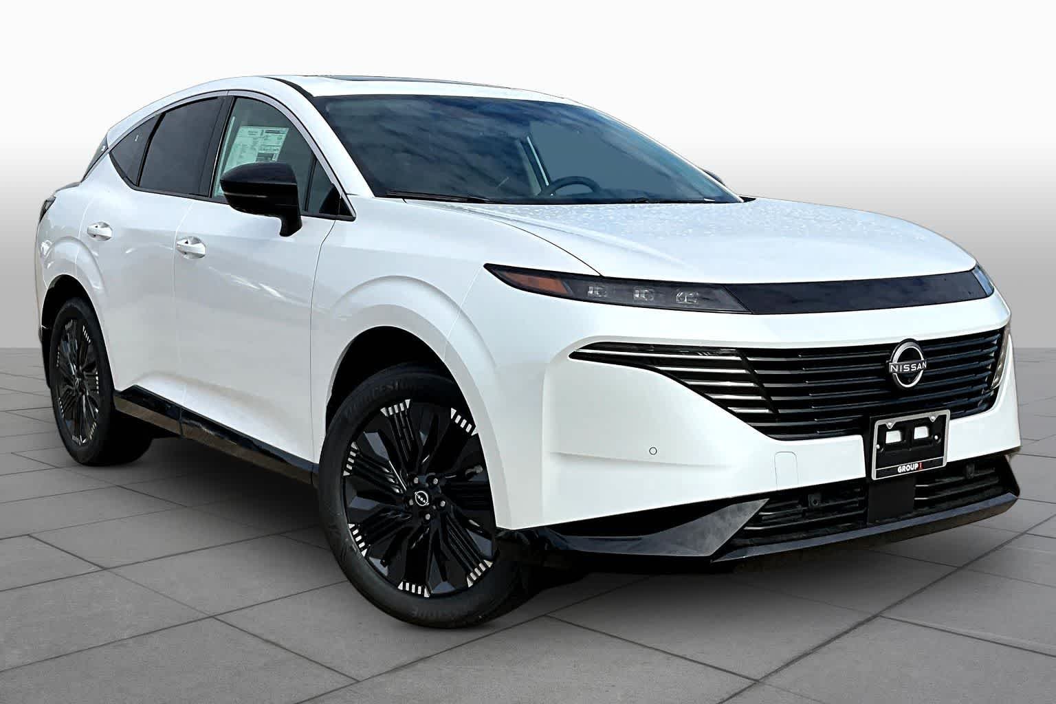 New 2026 Everest White Pearl TriCoat Nissan Platinum image 2