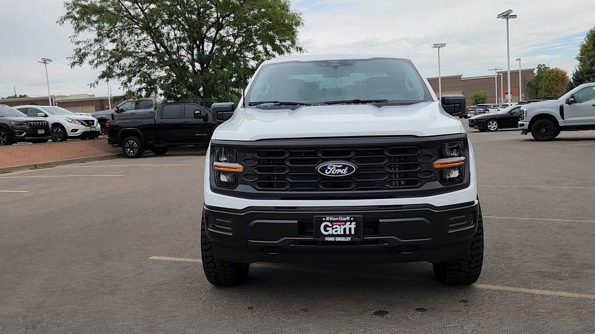 New 2026 Oxford White Ford XL image 4