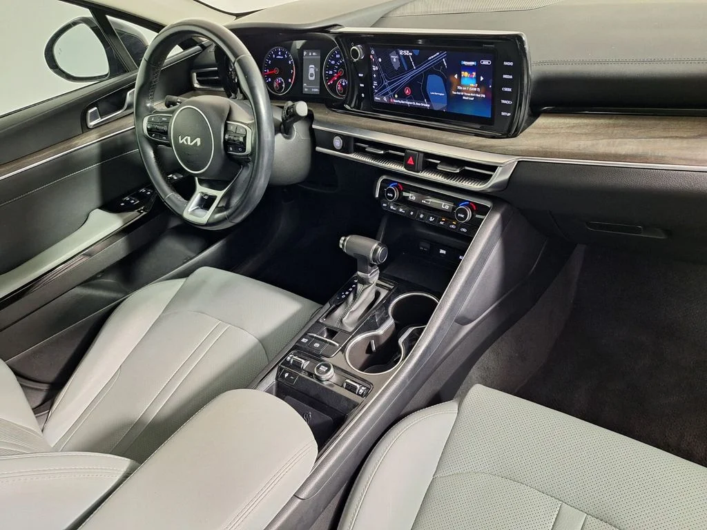 Used 2024 Gray Kia EX image 26