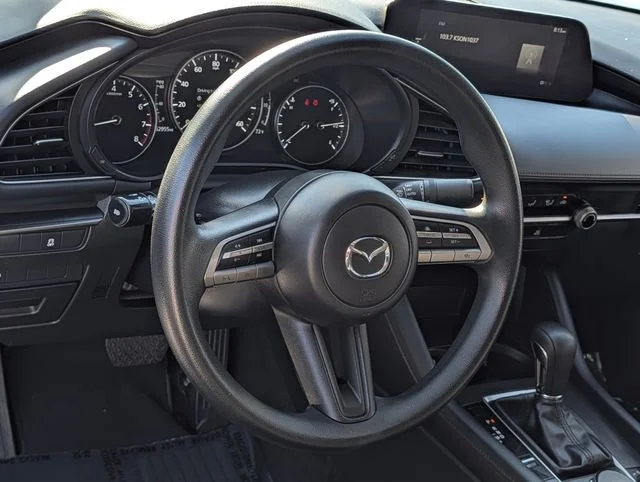 Certified Used 2022 White Mazda 2.5 S image 17