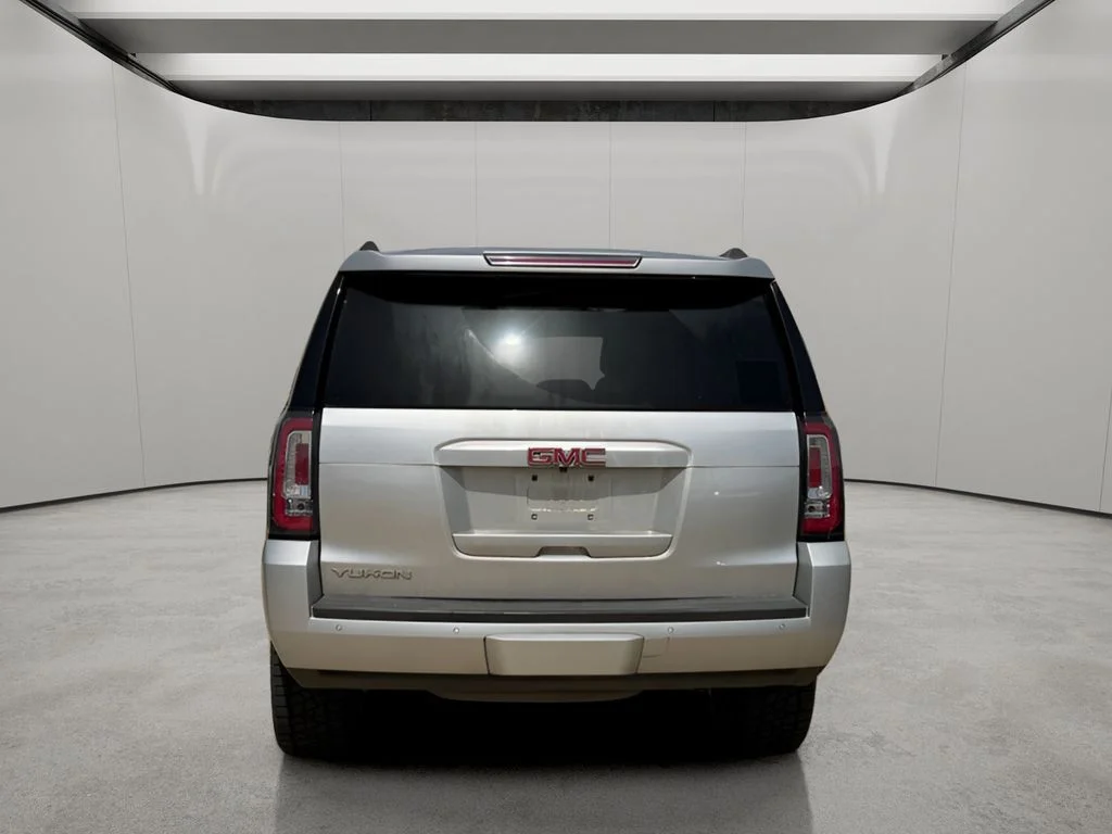 Used 2017 Quicksilver Metallic GMC SLE image 5