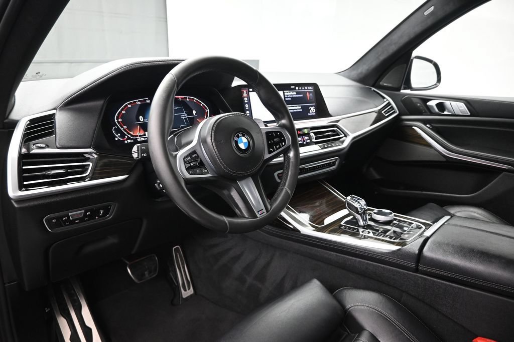 Used 2020 Black BMW xDrive40i image 20