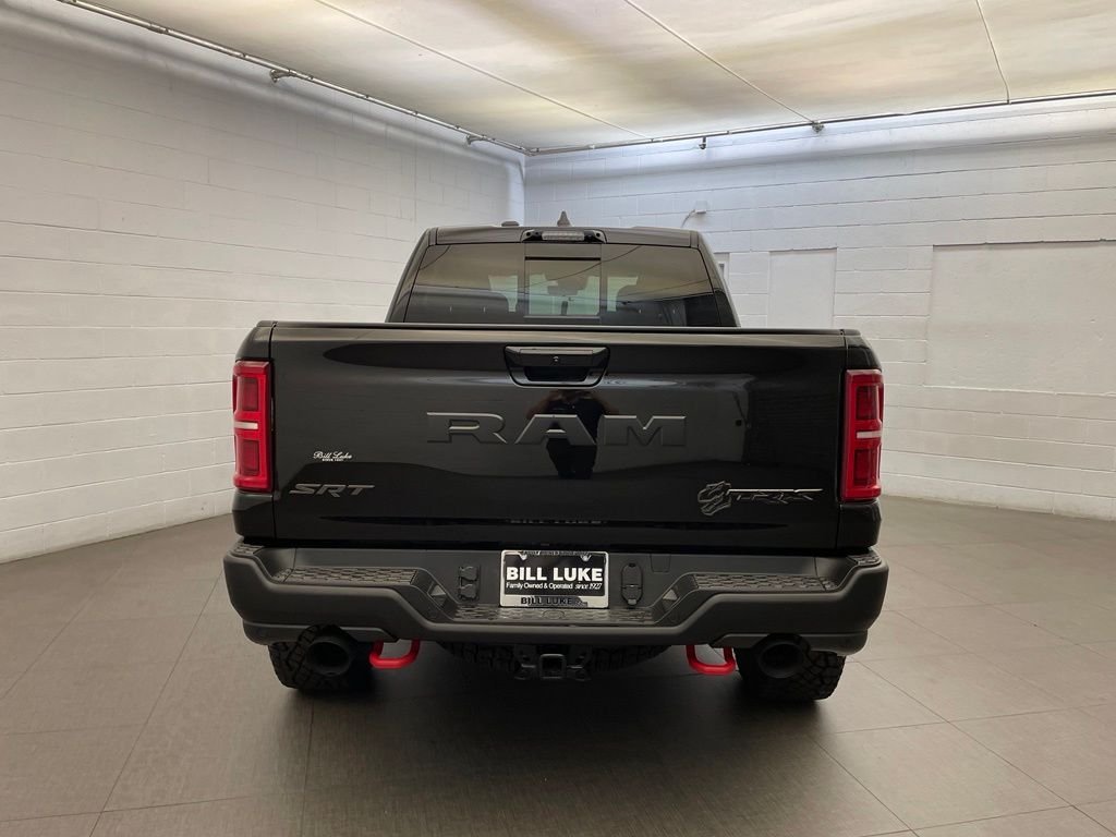 New 2027 Diamond Black Crystal Pearl-Coat Exterior Paint RAM TRX image 5