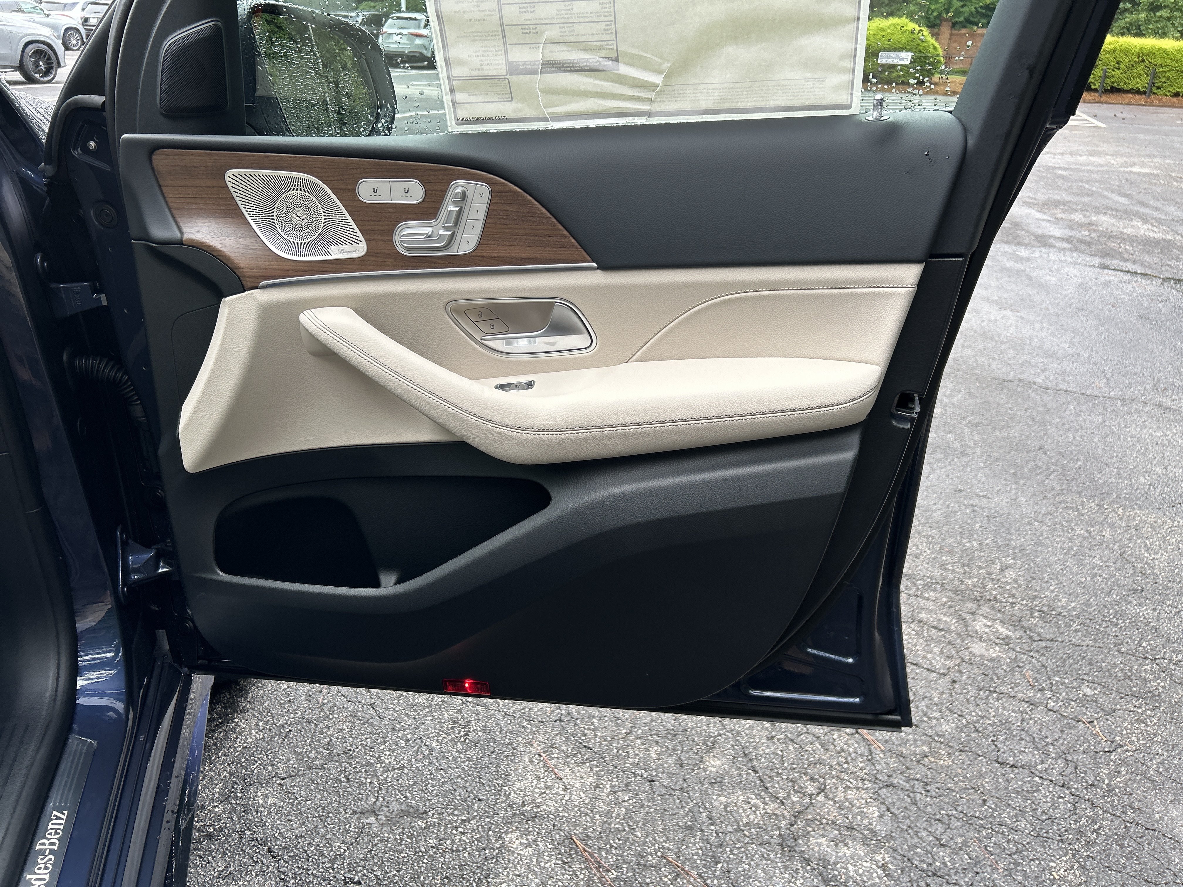 New 2026 Twilight Blue Metallic Mercedes-Benz GLE 350 4MATIC® SUV image 41