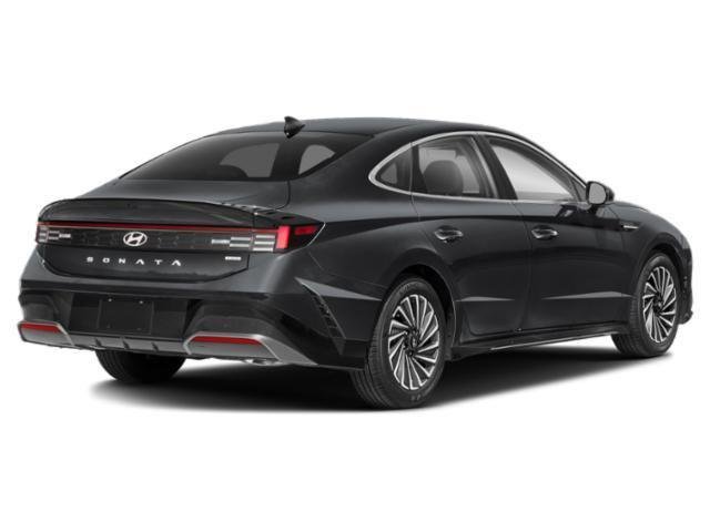 New 2026 Abyss Black Hyundai SEL image 3
