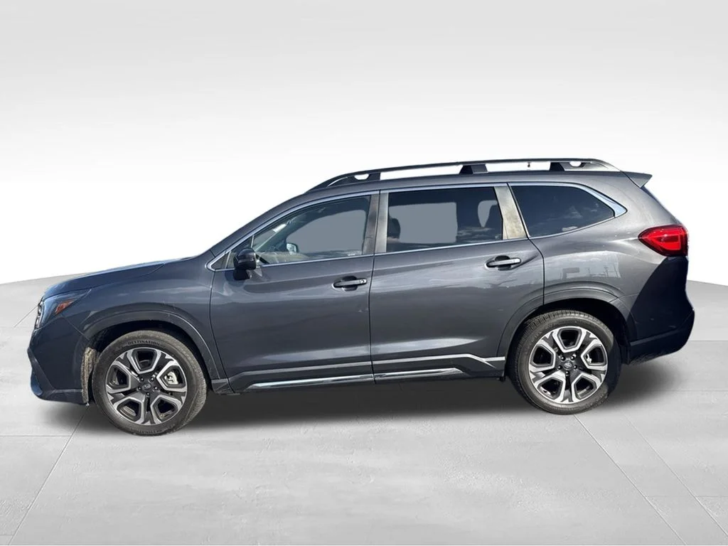 Used 2023 Gray Subaru Limited image 5