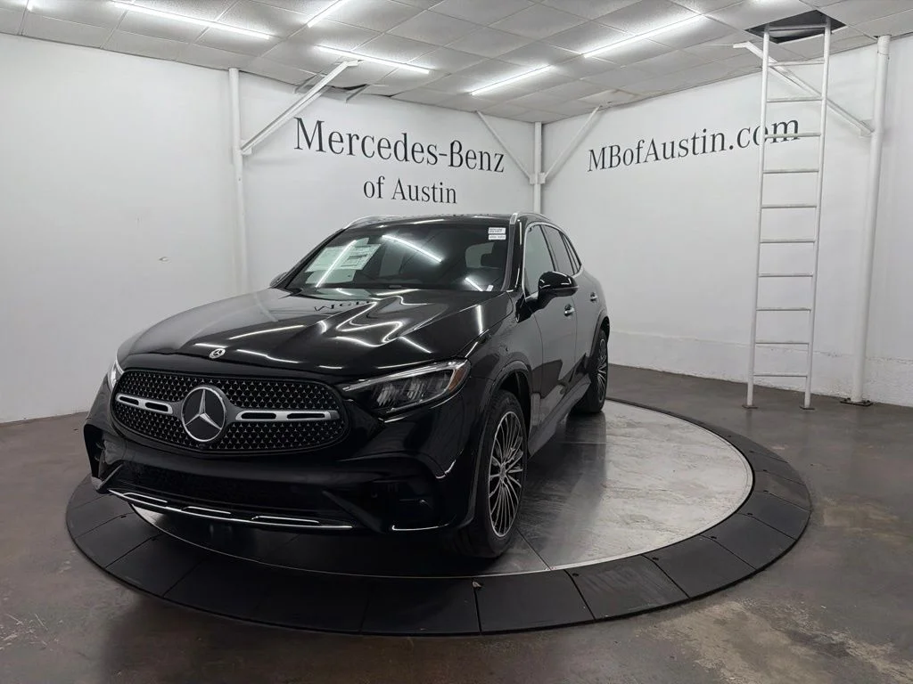 New 2026 Black Mercedes-Benz GLC 300 image 3