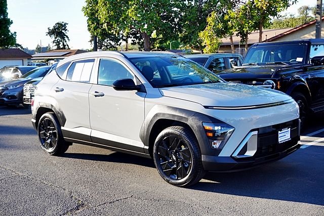 Used 2026 Gray Hyundai SEL Sport image 5