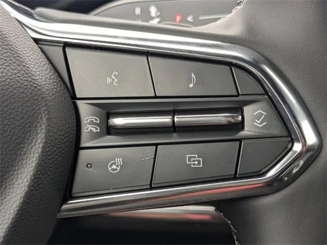 2025 Chevrolet Equinox LT - Photo 27