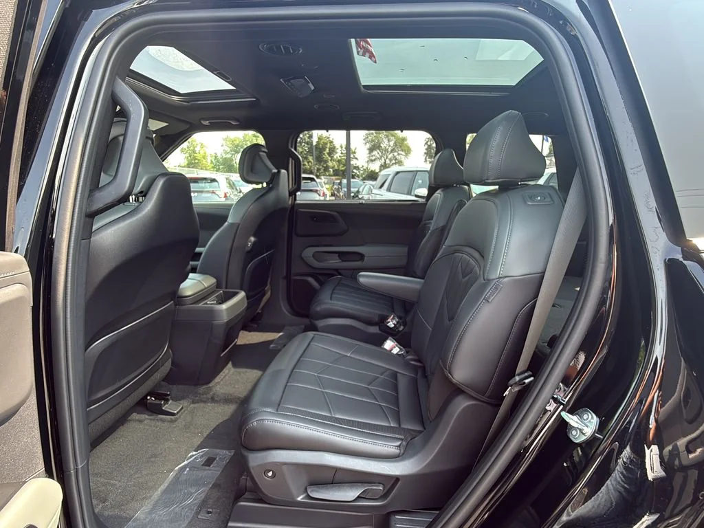 New 2027 Ebony Black Kia X-Line SX image 27
