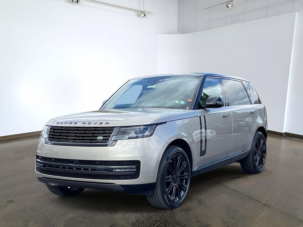 New 2026 Batumi Gold Land Rover SE image 1