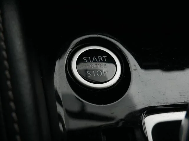 Used 2019 Blue Nissan SV image 23